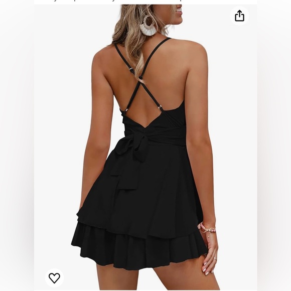 NWOT black spaghetti strap ruffle romper size medium - Picture 2 of 6